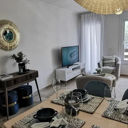 Apartment Port View - Reina Sofia *